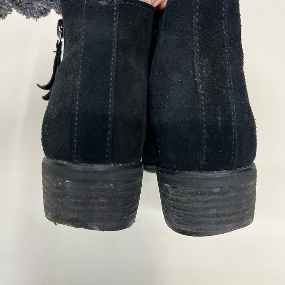 Blondo Black Suede Waterproof Booties Size 8 - Picture 4 of 9